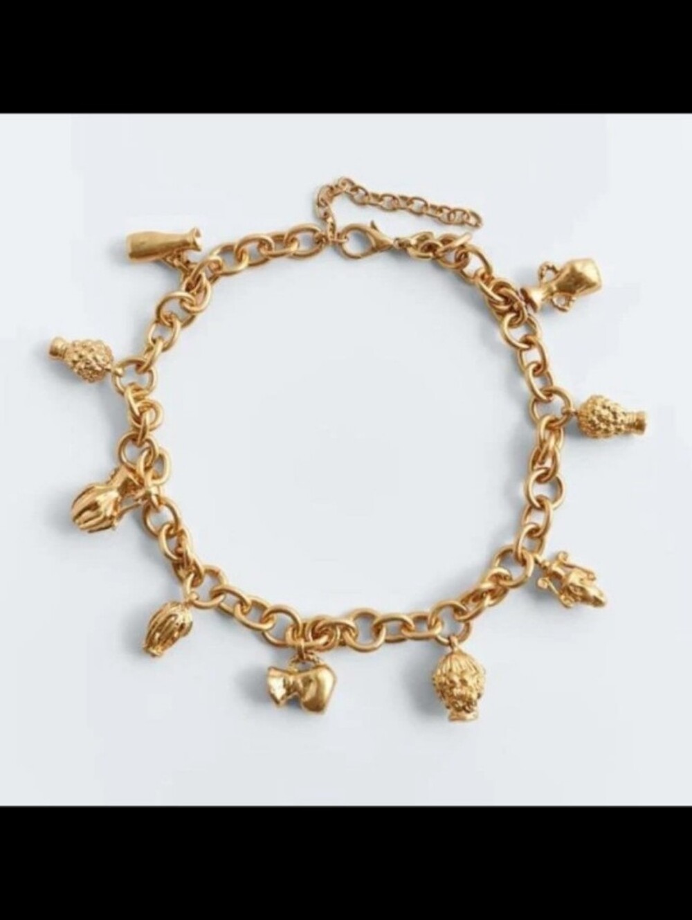 Zara Faces And Vases Necklace And Bracelets